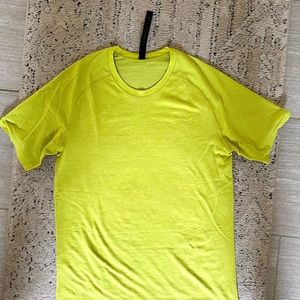Lululemon bright green athletic shirt